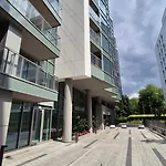 Apartmán Towarowa Clock Apartment, Free Parking, Air-conditioning, Self Check-in 24h *