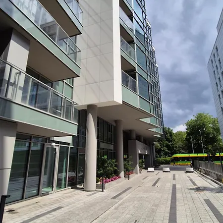 Appartamento Towarowa Clock Apartment, Free Parking, Air-conditioning, Self Check-in 24h *